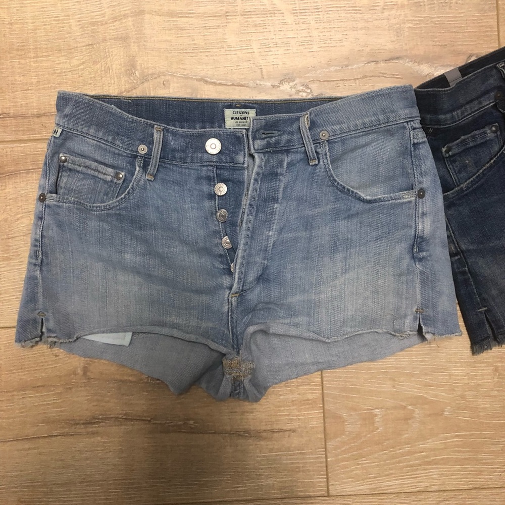 2 pairs of citizen for humanity jean shorts